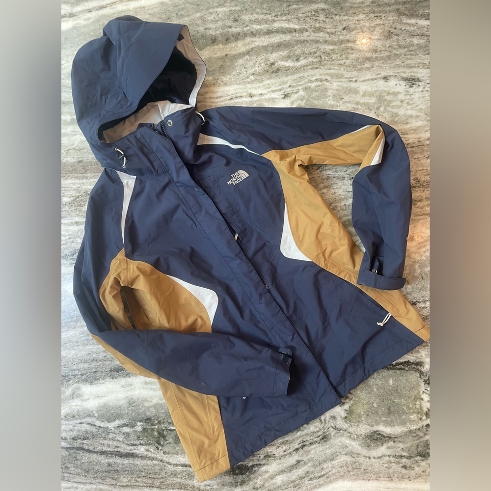 The North Face Hyvent Detachable Hooded Water Resistant Jacket Coat